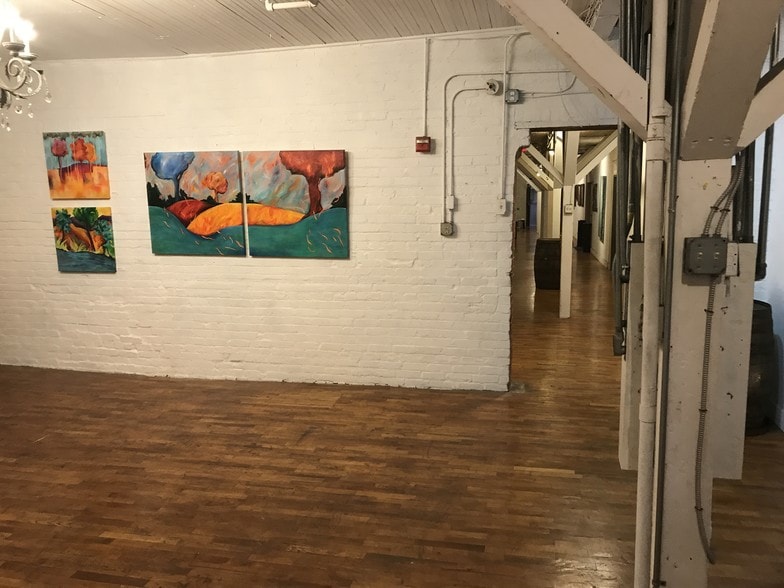 More Photos Of 1906 N Armenia Ave, Tampa Loft Creative Space For Lease