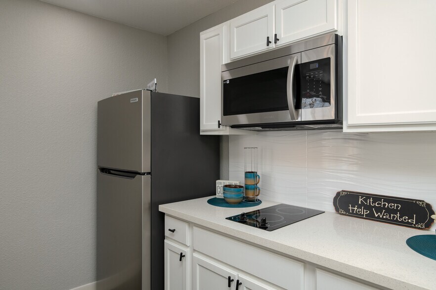 More Photos Of 3211 S 79th East Ave, Tulsa Apartments For Sale