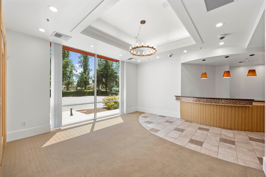 More Photos Of 1382 Blue Oaks Blvd, Roseville Office For Sale
