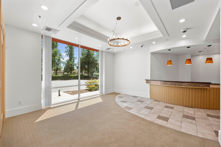 More Photos Of 1382 Blue Oaks Blvd, Roseville Office For Sale
