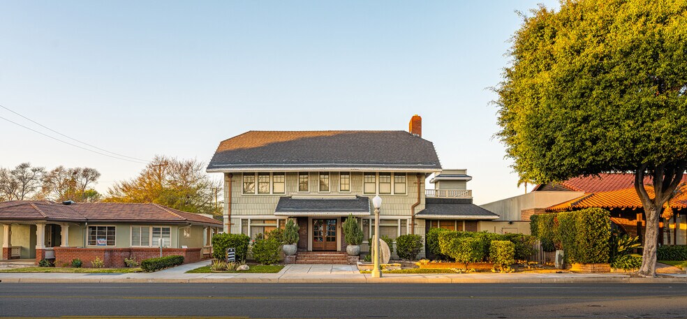 Primary Photo Of 615 E Chapman Ave, Orange Medical For Sale