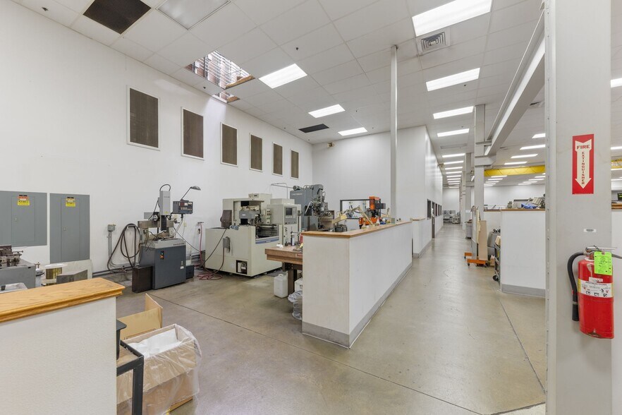 More Photos Of 1930 S Parco Ave, Ontario Industrial For Sale