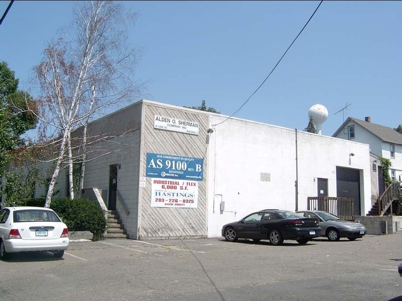 Primary Photo Of 18 Lois St, Norwalk Warehouse For Lease