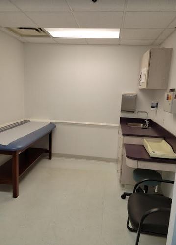 More Photos Of 311 Landrum Pl, Clarksville Medical For Lease