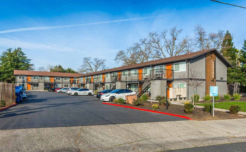 More Photos Of 3831-3835 Annadale Ln, Sacramento Apartments For Sale