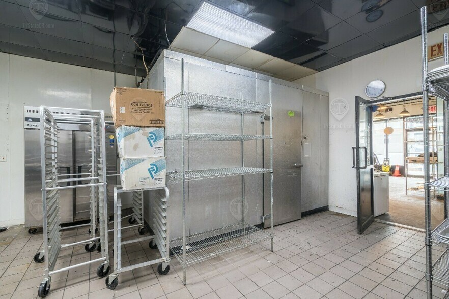 More Photos Of 455-457 Utica Ave, Brooklyn Storefront Retail Office For Sale