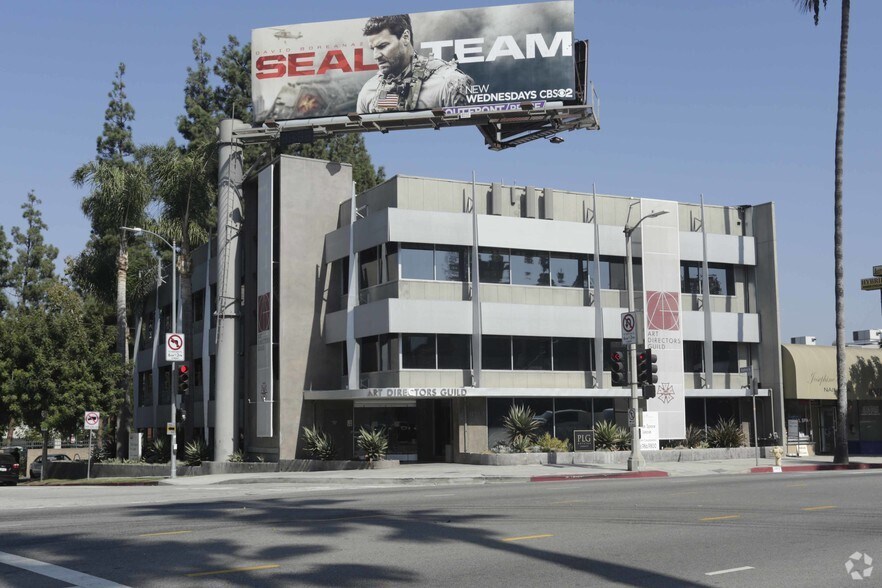 More Photos Of 11969 Ventura Blvd, Studio City Loft Creative Space For Lease