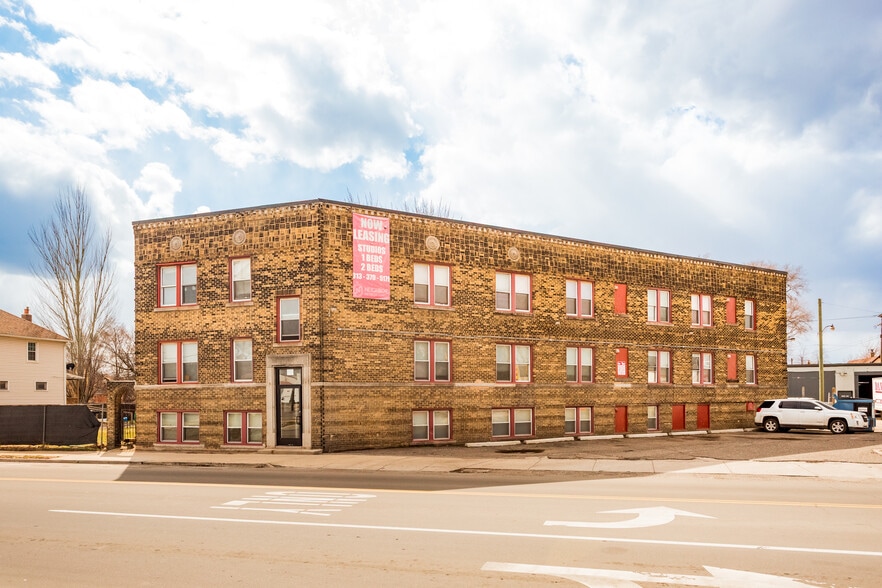 More Photos Of 2683 Central Ave, Detroit Apartments For Sale