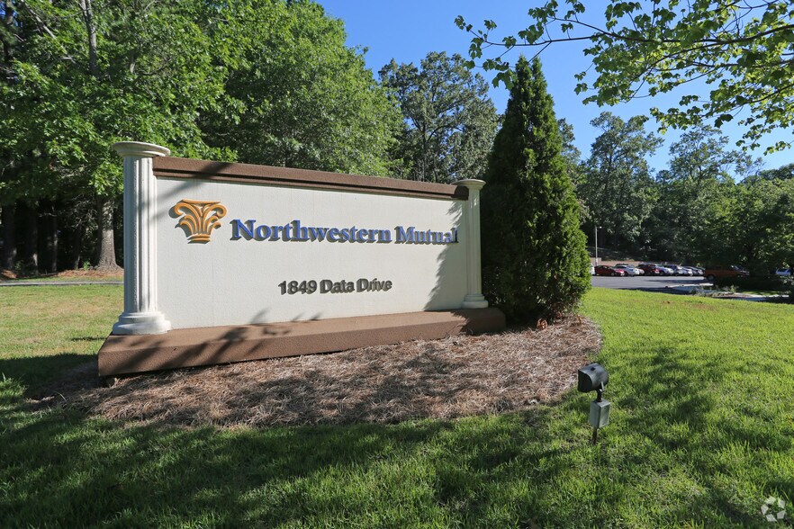 More Photos Of 1849 Data Dr, Birmingham Office For Lease