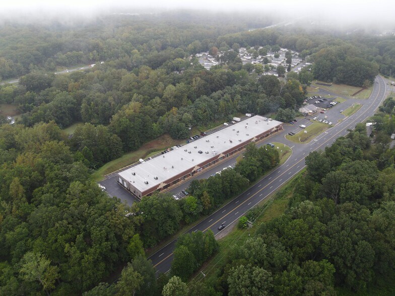 More Photos Of 3619 Richmond Hwy, Stafford Light Distribution For Lease