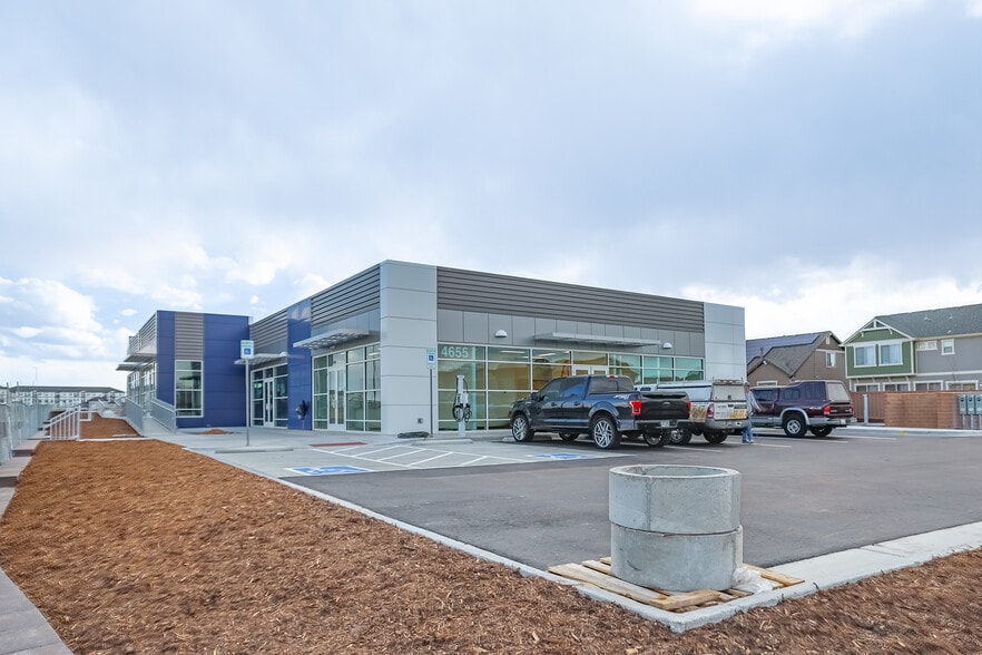 More Photos Of 4655 Yampa St, Denver Storefront Retail Office For Lease