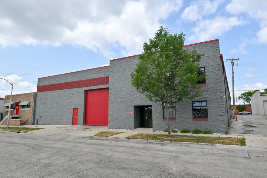 Primary Photo Of 2121 S 55th St, West Allis Manufacturing For Lease