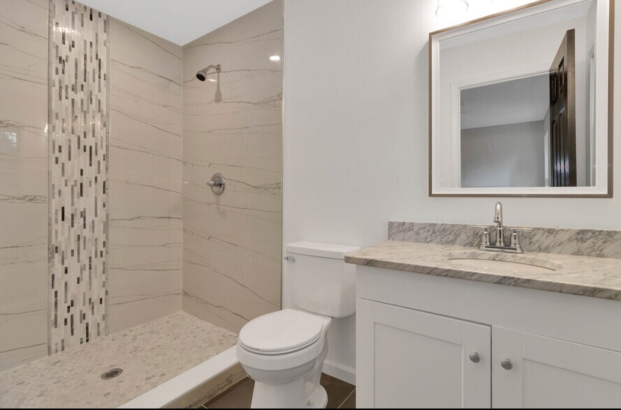 More Photos Of 2307 Veterans Memorial Hwy SW, Austell Flex For Sale
