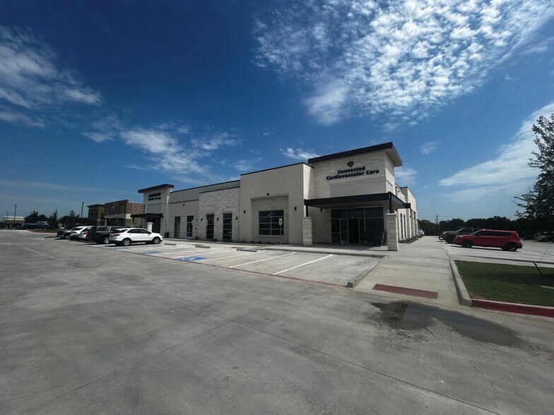 More Photos Of 6785 Horizon Rd, Rockwall Medical For Lease