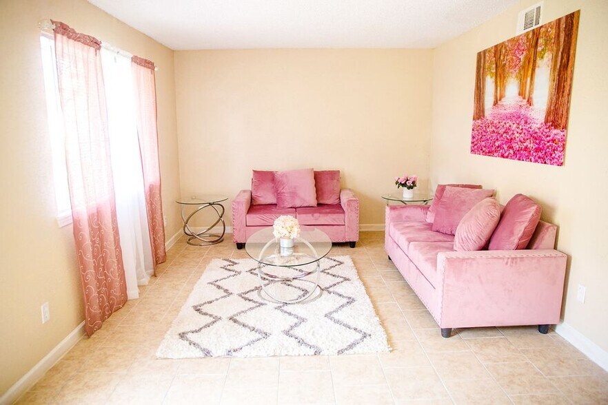 More Photos Of 4101 S Shaver St, Pasadena Apartments For Sale