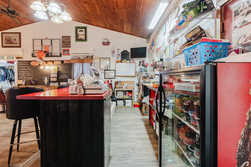 More Photos Of 8541 State Route 3, Henderson General Retail For Sale