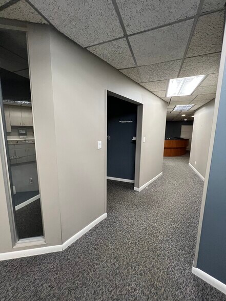 More Photos Of 1385 W State Road 434, Longwood Medical For Lease