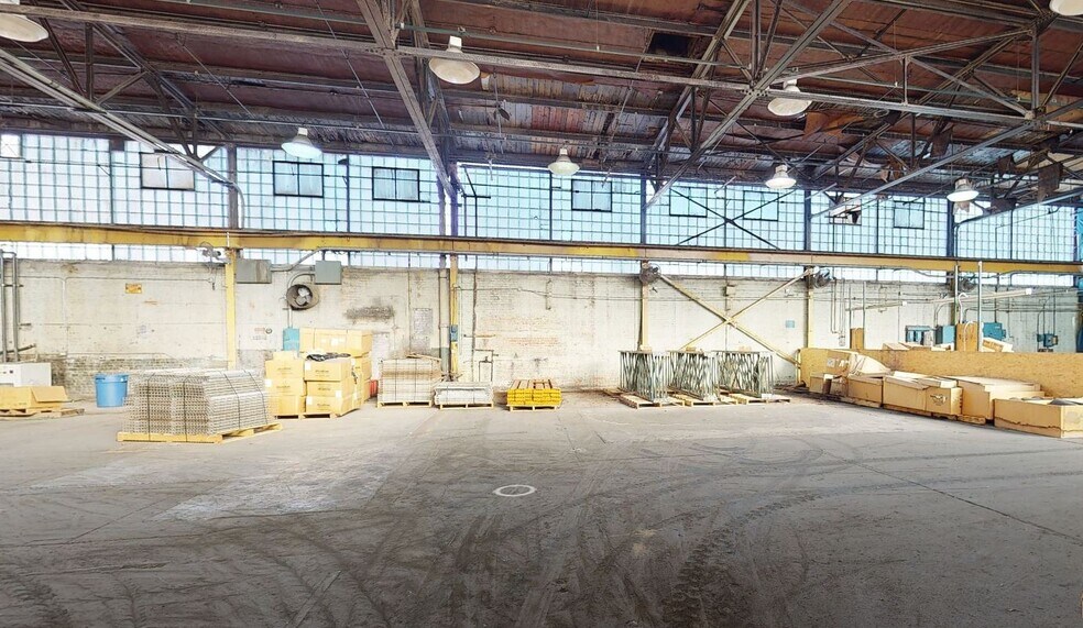 More Photos Of 2512 W 24th St, Chicago Manufacturing For Sale