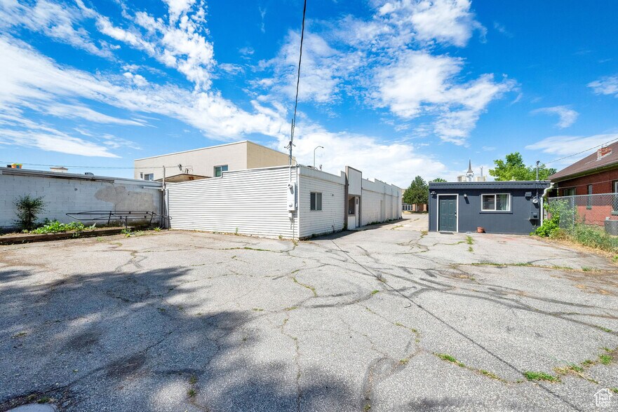 More Photos Of 1510 Washington Blvd, Ogden Storefront For Sale