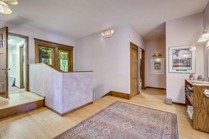 More Photos Of 3040 Lyndale Ave S, Minneapolis Coworking Space