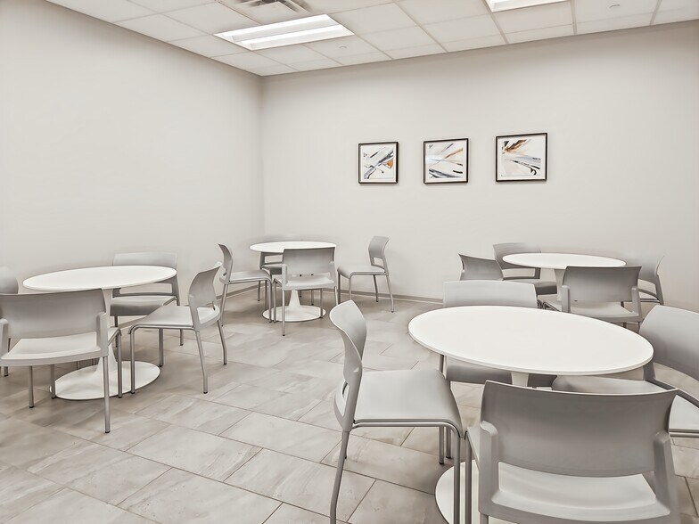 More Photos Of 2321 Energy Dr, Louisville Coworking Space
