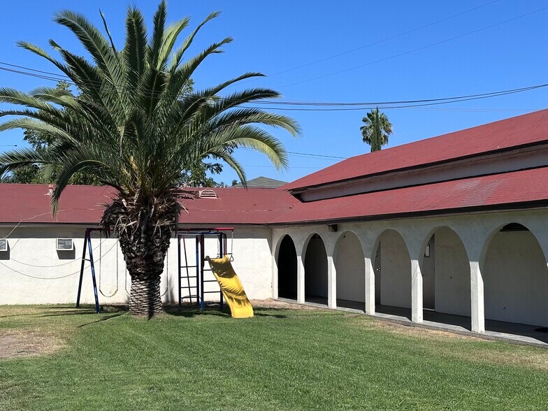 More Photos Of 610 N San Antonio Ave, Pomona Specialty For Lease