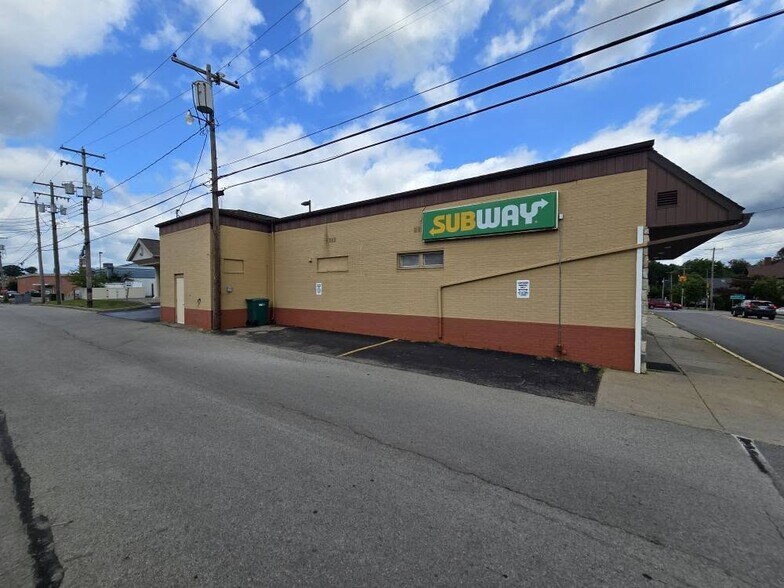 More Photos Of 36 S 8th Ave, Clarion Fast Food For Sale