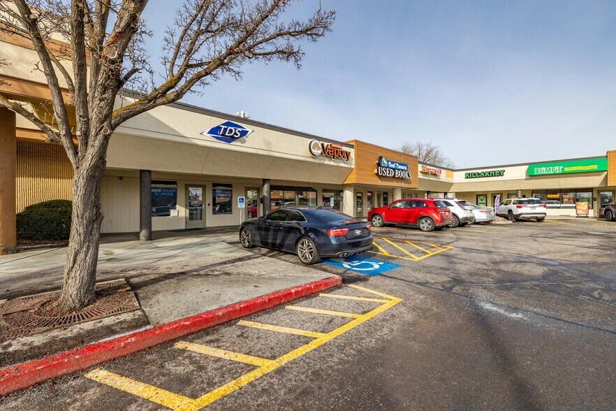 More Photos Of 3335-3387 N Five Mile Rd, Boise General Retail For Sale