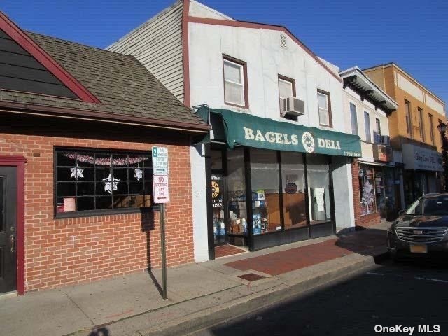 More Photos Of 29 Glen St, Glen Cove Storefront Retail Office For Lease