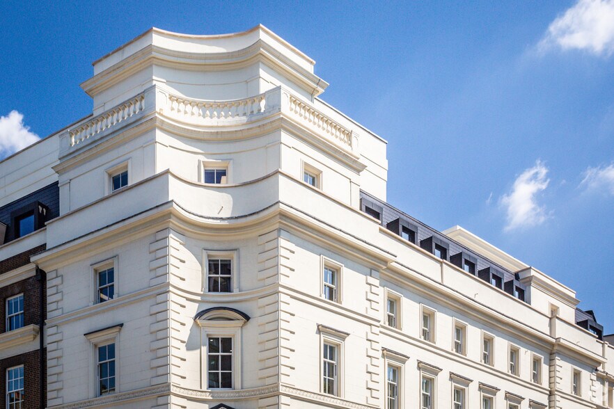 More Photos Of 1 Stedham Pl, London Office For Lease