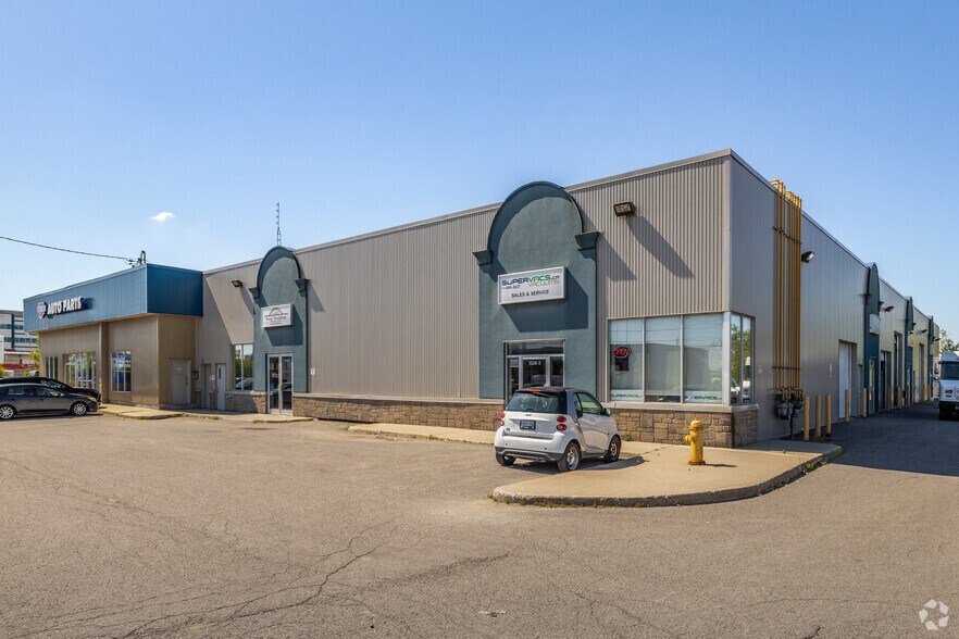 More Photos Of 1528 Star Top Rd, Ottawa Warehouse For Lease
