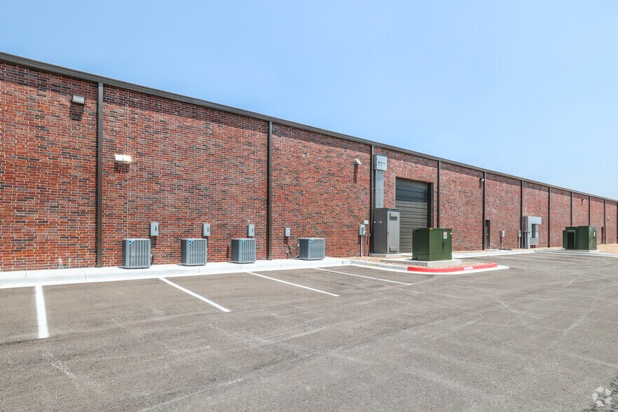 More Photos Of 12231 S 74th East Ave Ave, Bixby Unknown For Lease