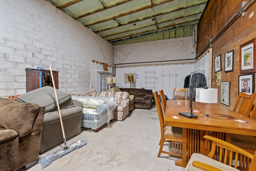More Photos Of 398 Anthony St, Schenectady Warehouse For Sale