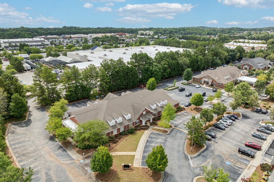 More Photos Of 1553 Janmar Rd, Snellville Medical For Lease