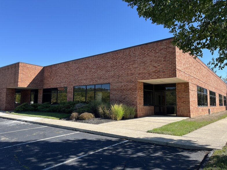 Primary Photo Of 770-780 Brooksedge Plaza Dr, Westerville Light Distribution For Lease