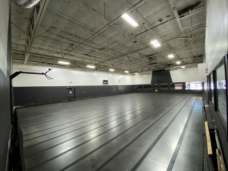 More Photos Of 3115 W Parker Rd, Plano Freestanding For Sale