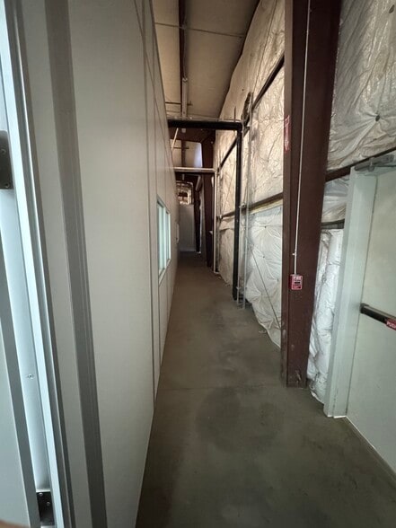 More Photos Of 190 E San Antonio Dr, King City Industrial For Sale