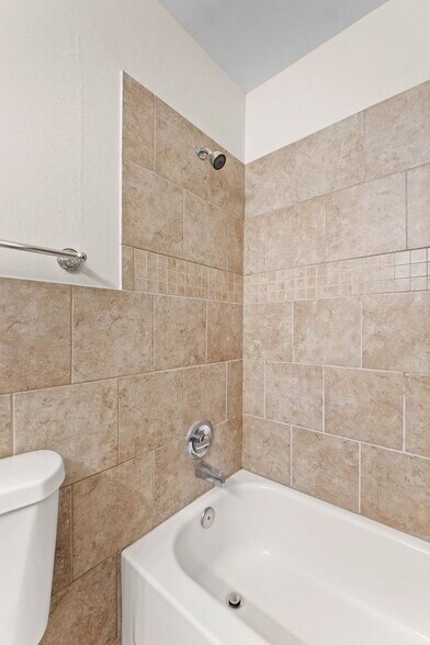 More Photos Of 7446 Sieloff Dr, Hazelwood Apartments For Sale