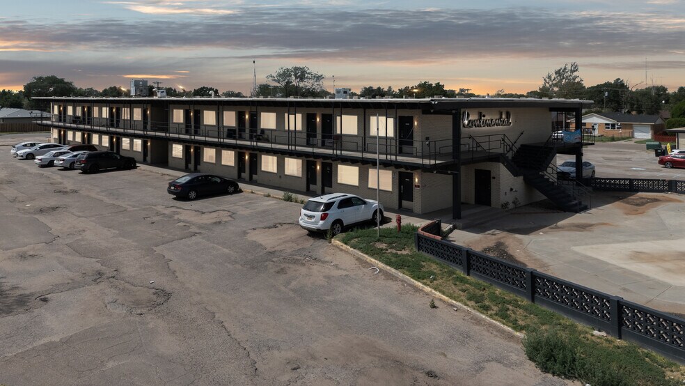 Primary Photo Of 1408 Buffalo Jones Ave, Garden City Apartments For Sale