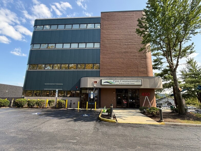 More Photos Of 446-450 Union Blvd, Allentown Medical For Lease
