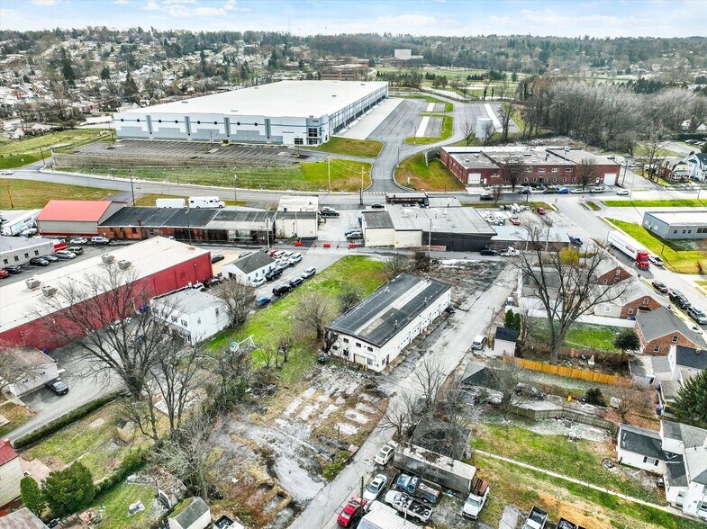 More Photos Of 1006 1/2 Mount Rose Rear Ave, York Auto Repair For Sale