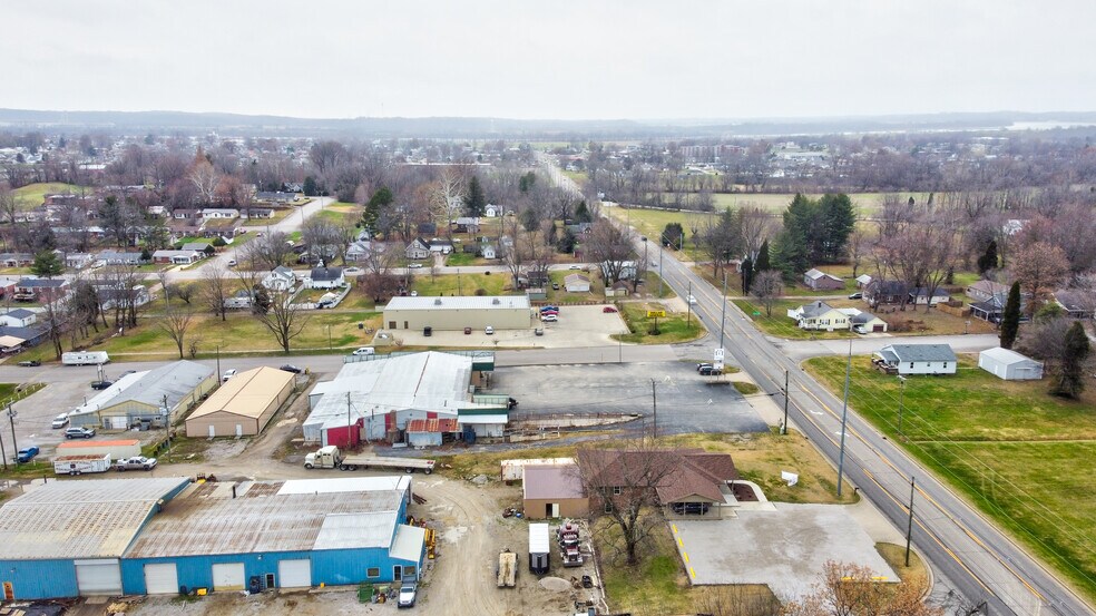 More Photos Of 2015 Payne st, Tell City Light Distribution For Sale