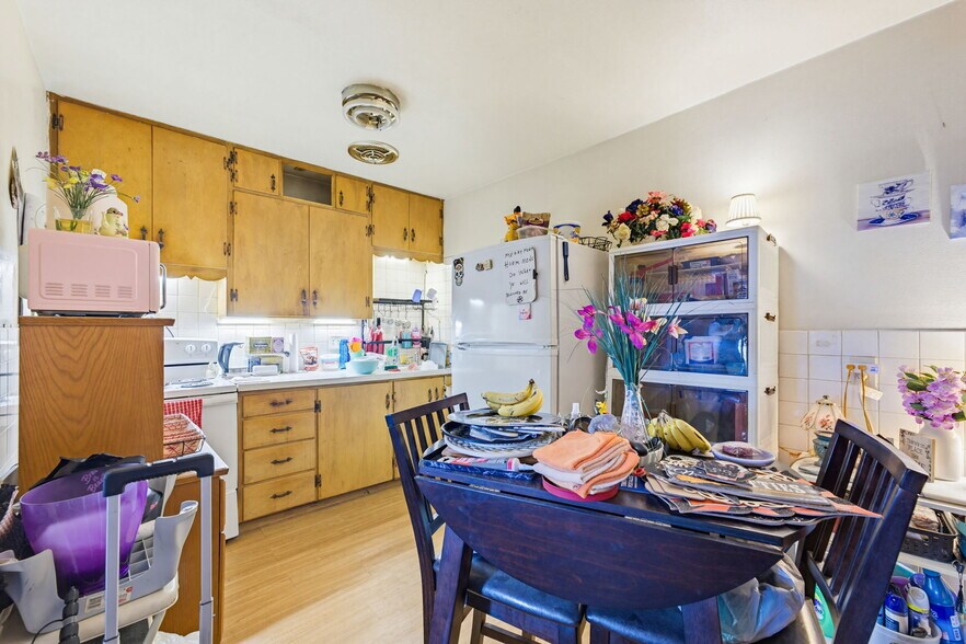 More Photos Of 309-313 W Milwaukee St, Janesville Apartments For Sale