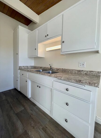 More Photos Of 4480 49th St, San Diego Apartments For Sale