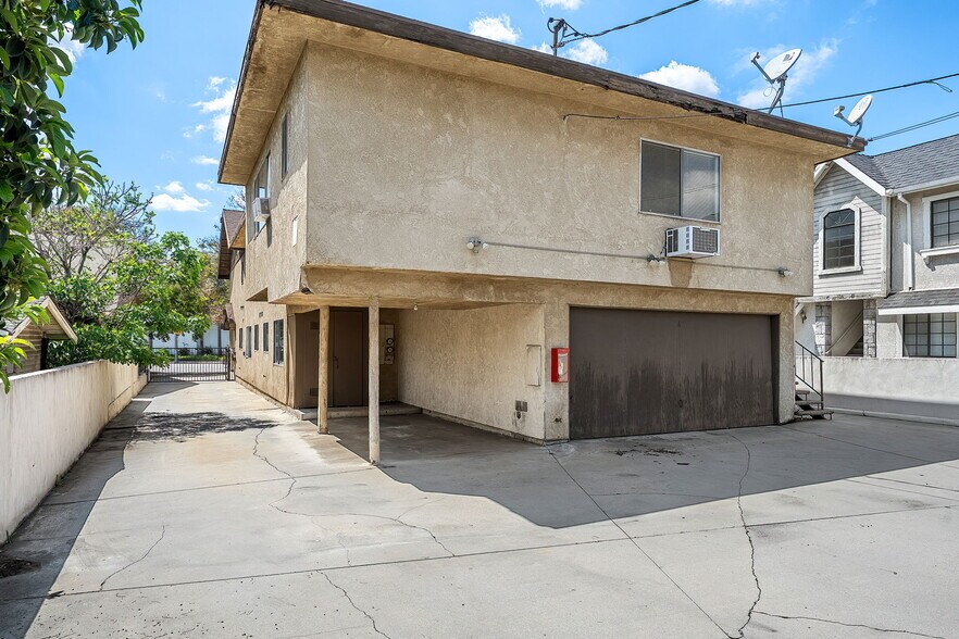 More Photos Of 104 N Atlantic Blvd, Alhambra Apartments For Sale