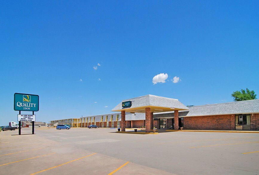 More Photos Of 740 E Pancake Blvd, Liberal Hotel For Sale