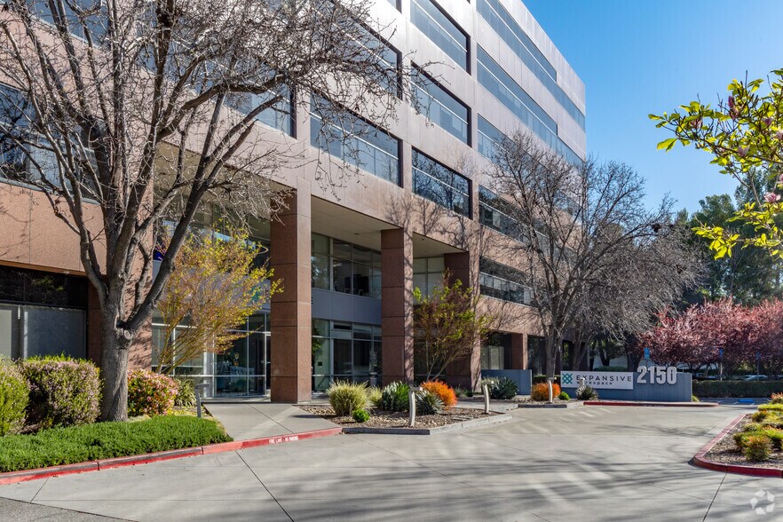 More Photos Of 2150 N 1st St, San Jose Coworking Space