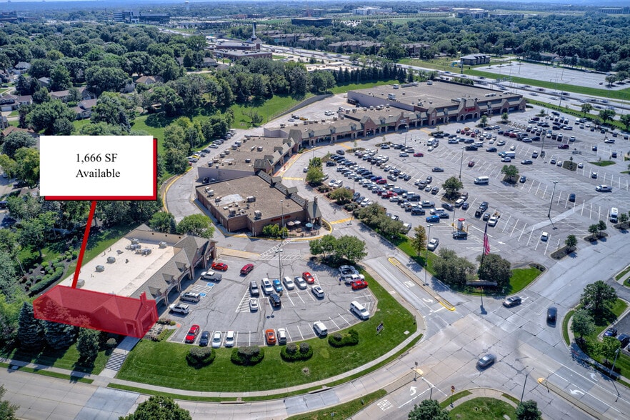 Primary Photo Of 587-597 N 155th Plz, Omaha Storefront For Lease