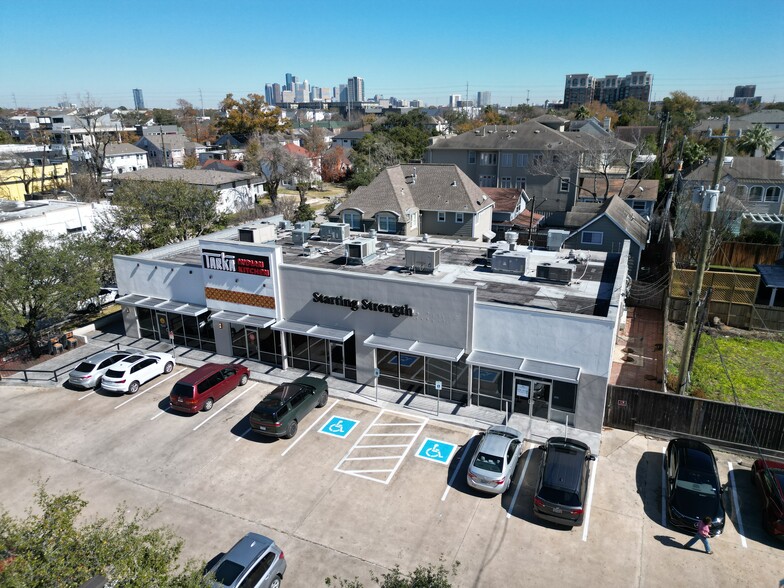 More Photos Of 3701 S Shepherd Dr, Houston Unknown For Lease