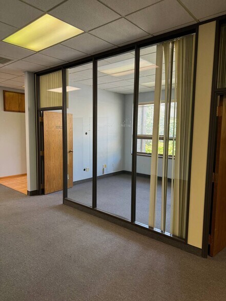 More Photos Of 70 W Streetsboro Rd, Hudson Self Storage For Lease